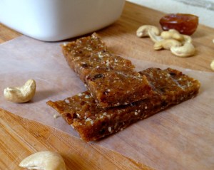 5 Ingredient Oatmeal Cookie Chewy Bars